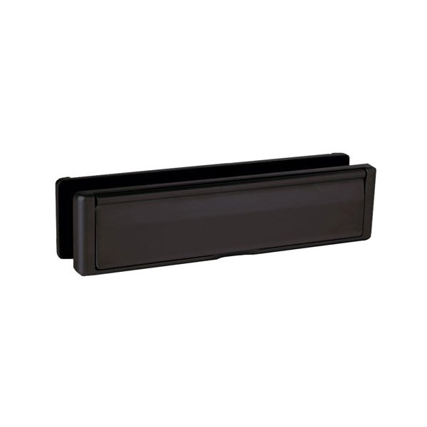 AFFINITY BLACK LETTER PLATE