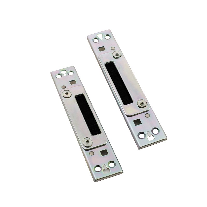 FLEXI HOOK/DEADBOLT KEEP X 2